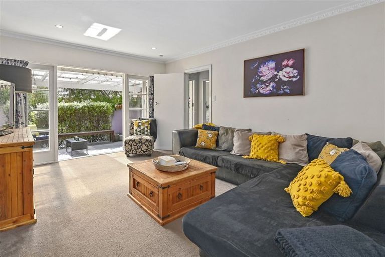 Photo of property in 54 Bethel Crescent, Bishopdale, Christchurch, 8053