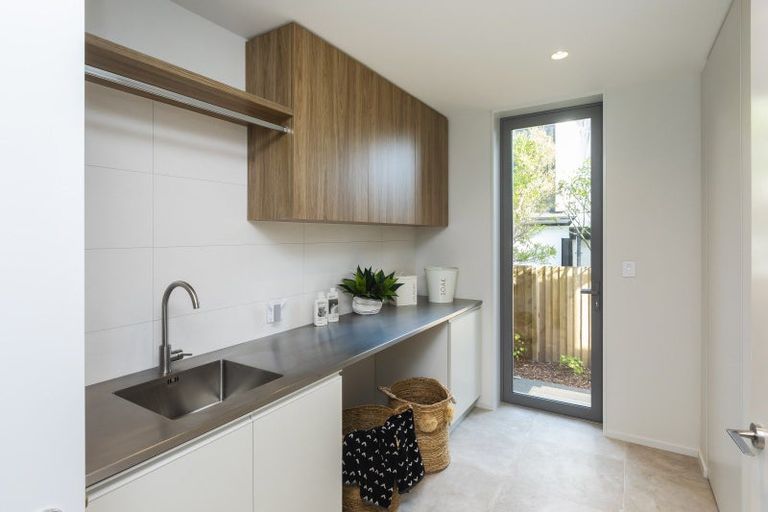 Photo of property in 128a Esplanade, Sumner, Christchurch, 8081
