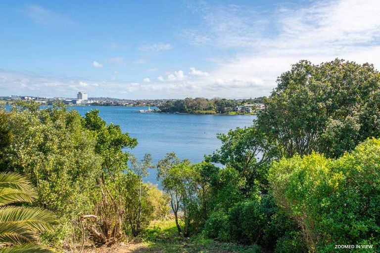 Photo of property in 314c Hurstmere Road, Takapuna, Auckland, 0622