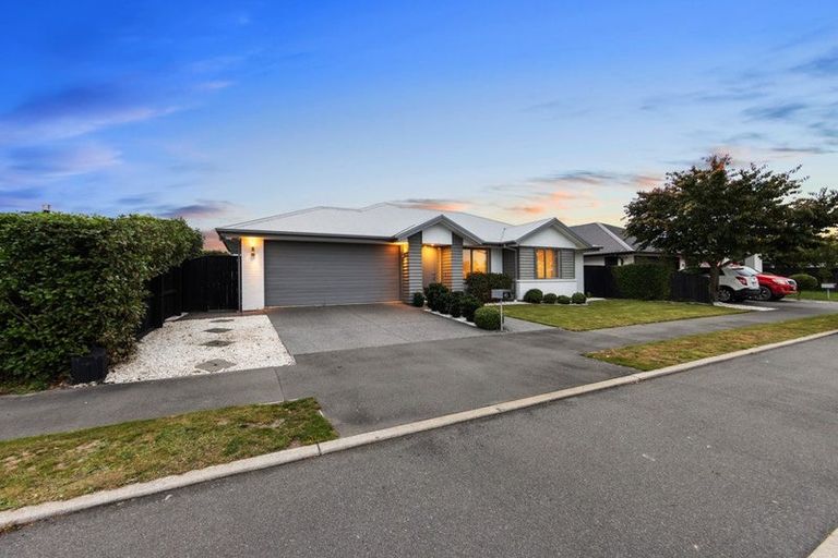 Photo of property in 43 Te Korari Street, Marshland, Christchurch, 8083