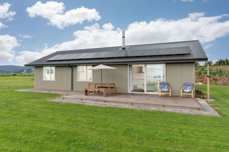 Photo of property in 247 Baker Road, Berwick Forest, Outram, 9073