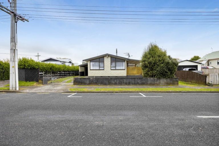 Photo of property in 40 Elliot Street, Inglewood, 4330