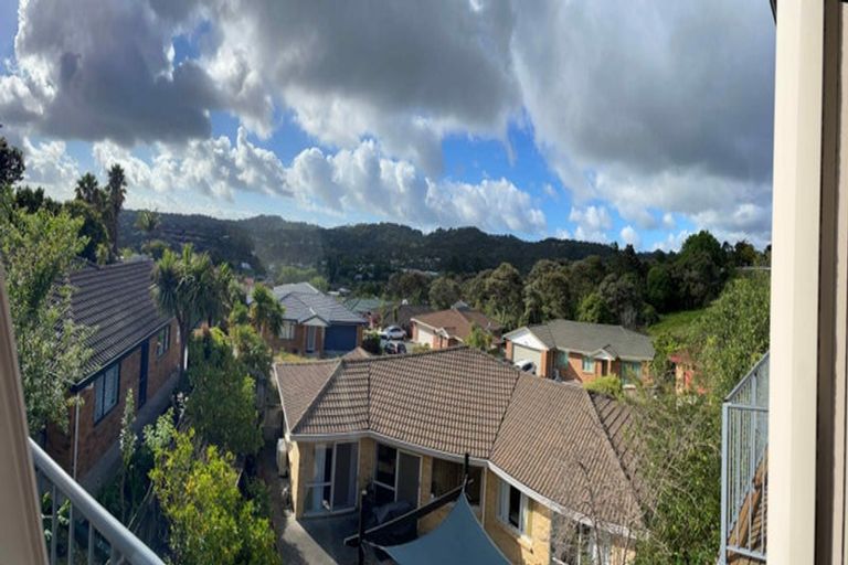 Photo of property in 12/94 Glengarry Road, Glen Eden, Auckland, 0602