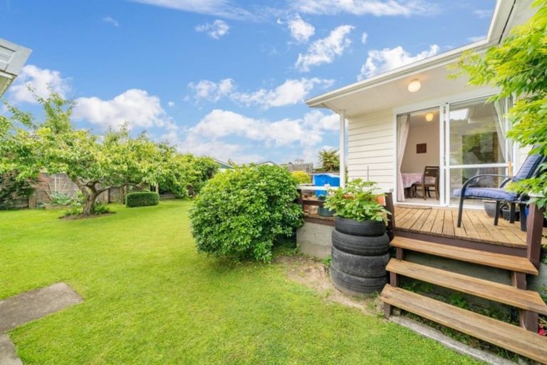 Photo of property in 4 Ruapae Grove, Trentham, Upper Hutt, 5018