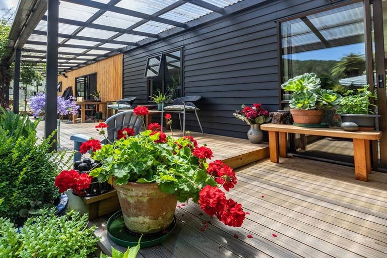 Photo of property in 725 Taylorville Road, Taylorville, Greymouth, 7805