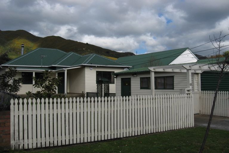 Photo of property in 10 Bell Road, Waiwhetu, Lower Hutt, 5010