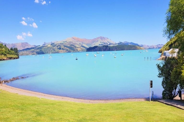 Photo of property in 30 Harbour View Terrace, Cass Bay, Lyttelton, 8082