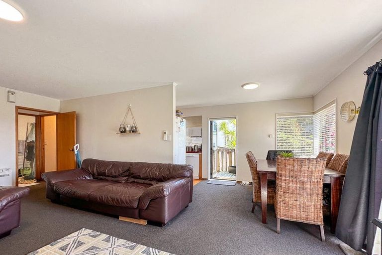 Photo of property in 1/1 Nigel Road, Browns Bay, Auckland, 0630