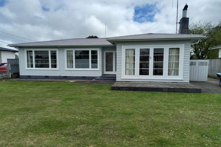 Photo of property in 20 Churchill Avenue, Feilding, 4702
