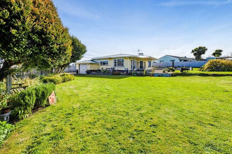 Photo of property in 52 Fairfield Road, Hawera, 4610