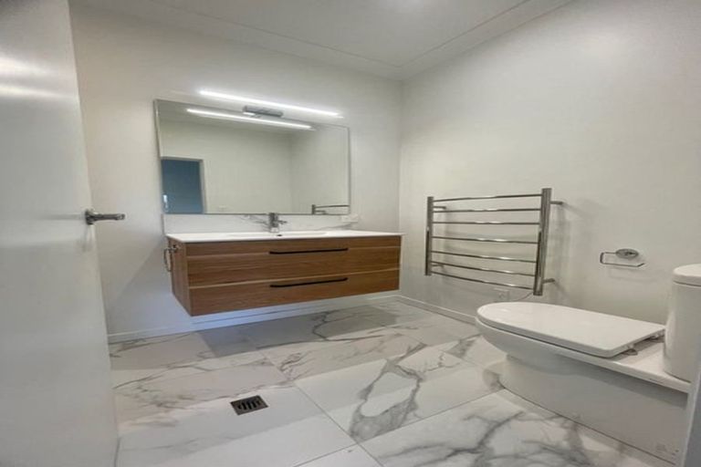 Photo of property in 20 Kaihuia Street, Northland, Wellington, 6012