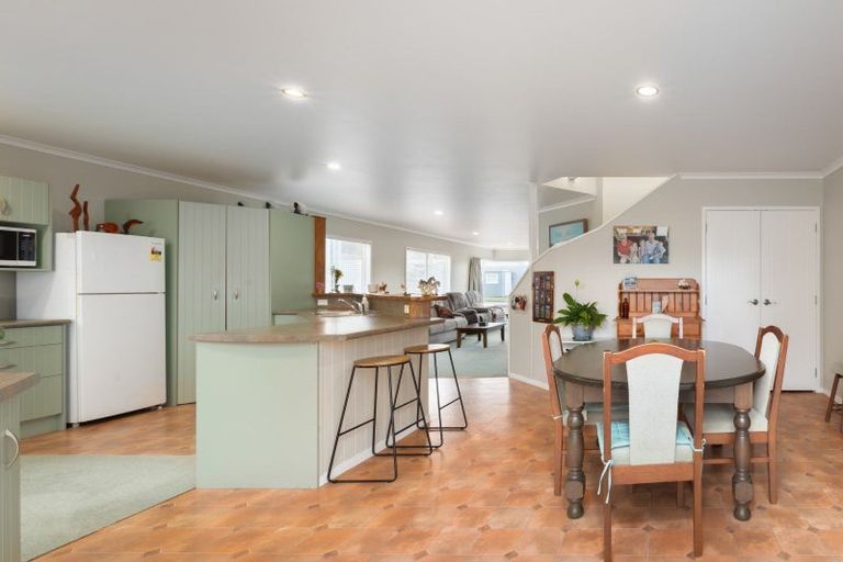 Photo of property in 13 Brighton Road, Waihi Beach, 3611