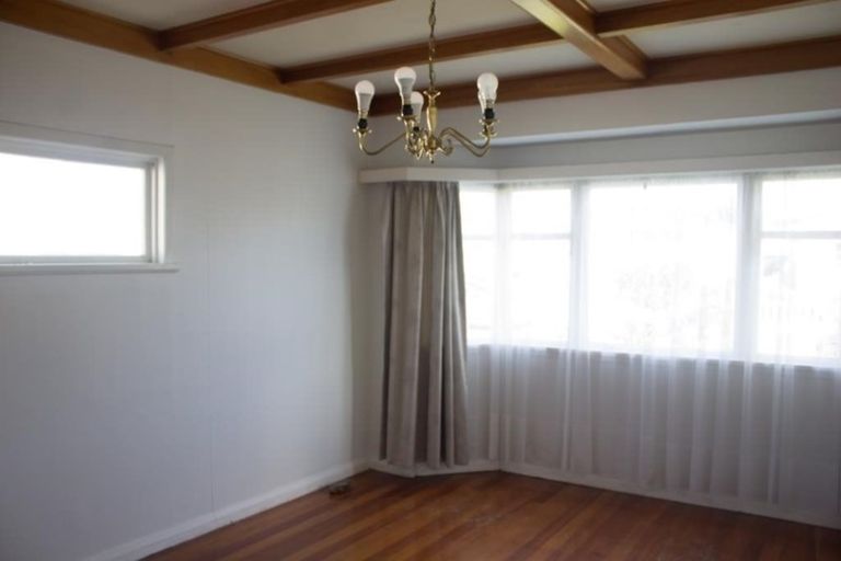 Photo of property in 23 Glamis Avenue, Strathmore Park, Wellington, 6022