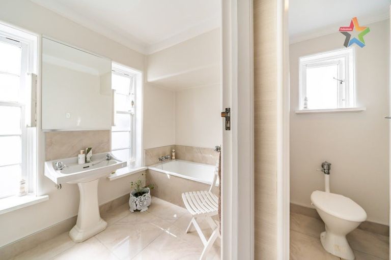 Photo of property in 16 Marina Grove, Hutt Central, Lower Hutt, 5010