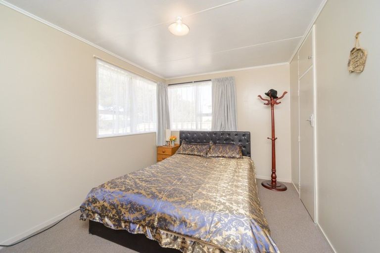 Photo of property in 5 Buller Place, Westbrook, Palmerston North, 4412