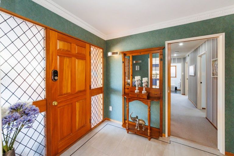 Photo of property in 96 John F Kennedy Drive, Milson, Palmerston North, 4414