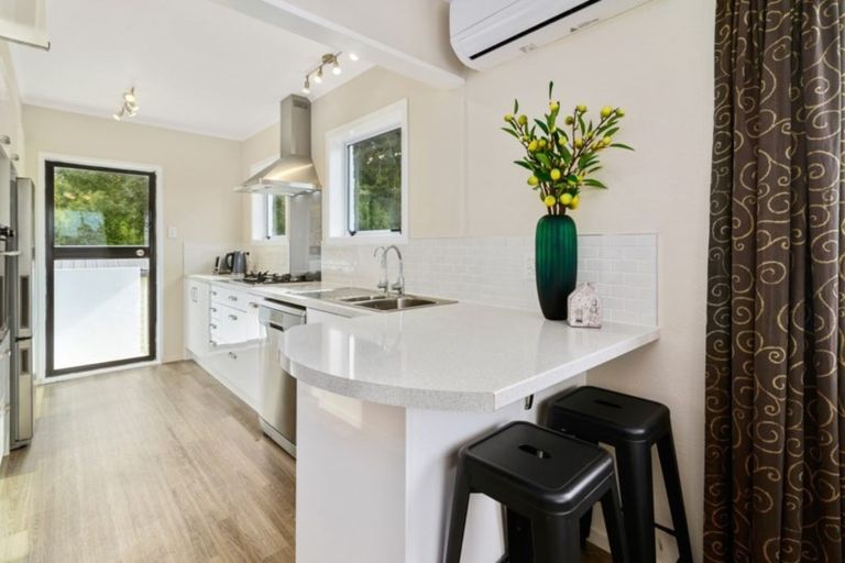 Photo of property in 28a Clyde Street, Utuhina, Rotorua, 3015