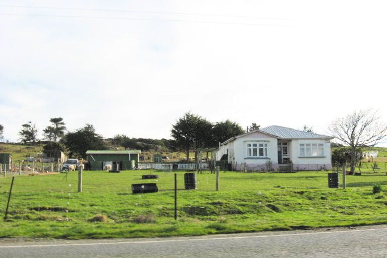 Photo of property in 2189 Bluff Highway, Greenhills, Invercargill, 9877