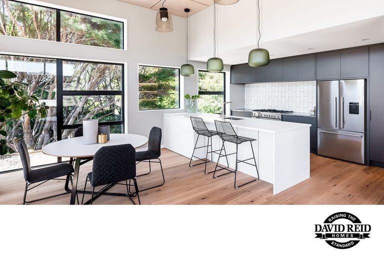 Photo of property in 4 Kanuka Close, Waikanae, 5036