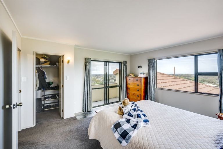 Photo of property in 89a Churchill Drive, Taradale, Napier, 4112