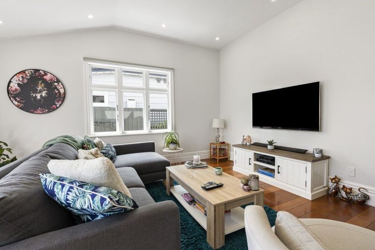 Photo of property in 11 Buick Street, Petone, Lower Hutt, 5012