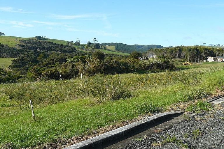 Photo of property in 9 Lori Lane, Coopers Beach, 0420