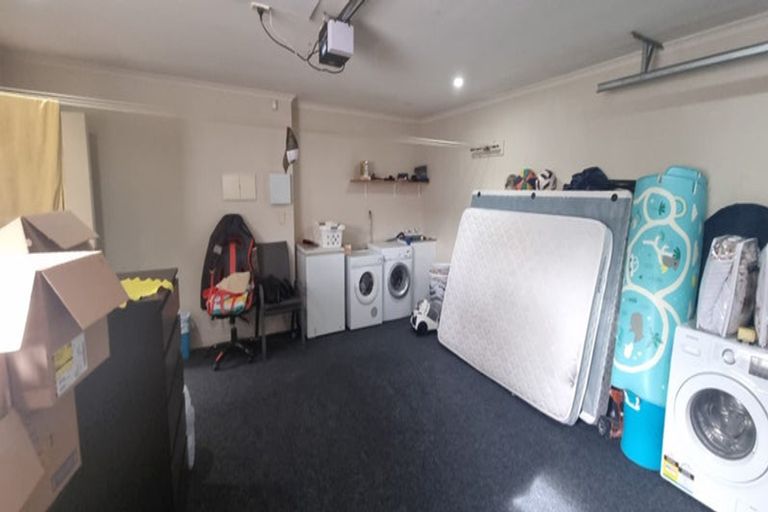 Photo of property in 47 Tiri Tiri Road, Birkdale, Auckland, 0626