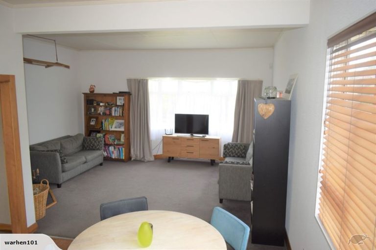 Photo of property in 13 Central Avenue, Gonville, Whanganui, 4501