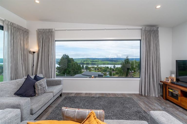 Photo of property in 38 Nore Street, Waihola, Milton, 9073