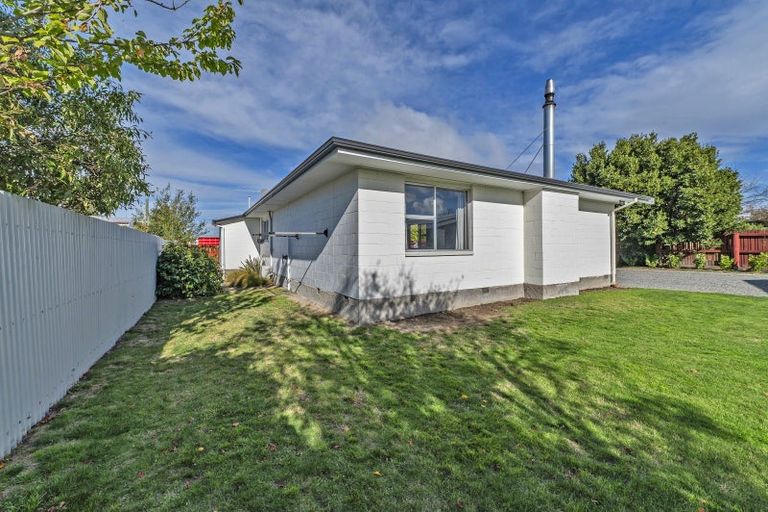 Photo of property in 24 North Terrace, Darfield, 7510
