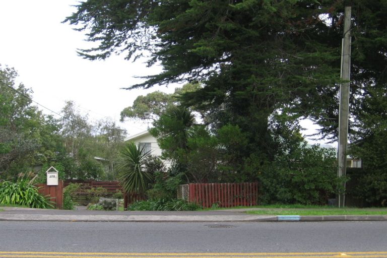 Photo of property in 379 Triangle Road, Henderson, Auckland, 0610