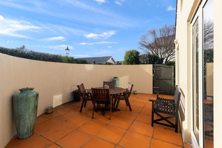 Photo of property in 46 Wai-iti Terrace, Burnside, Christchurch, 8052