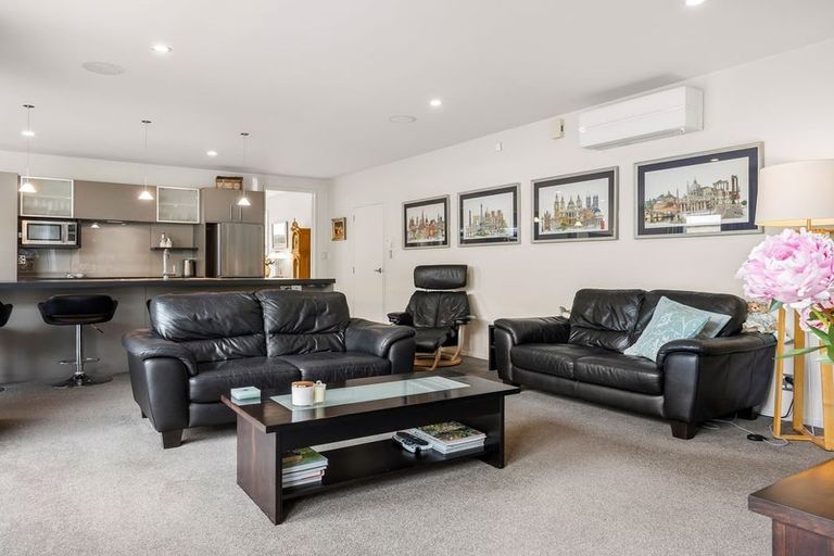 Photo of property in 4 Richard Seddon Drive, Northwood, Christchurch, 8051