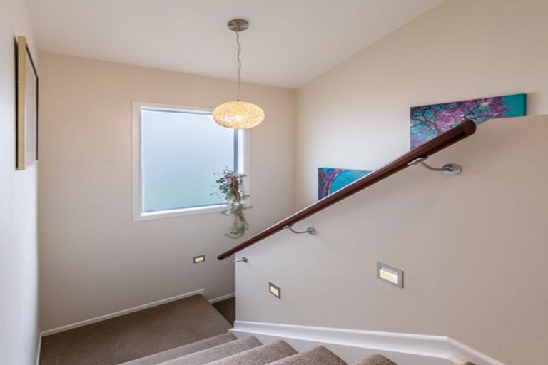 Photo of property in 38 Lynmore Drive, Hillpark, Auckland, 2102