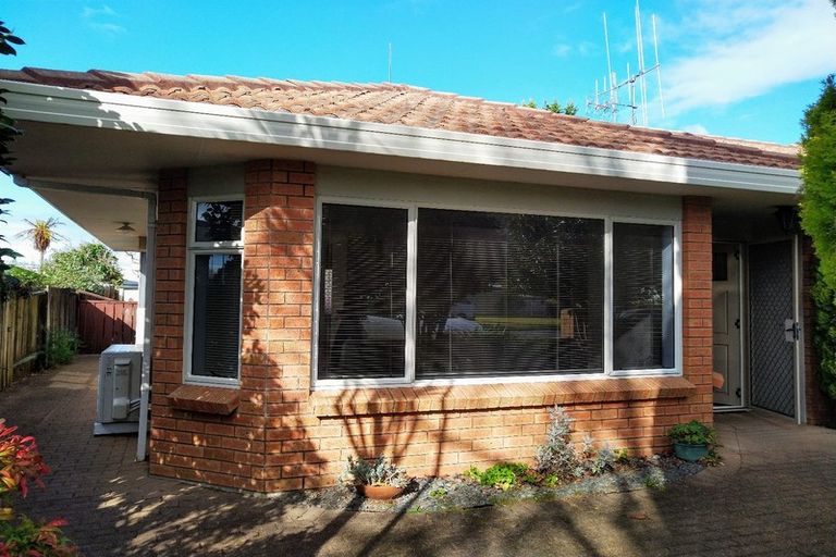 Photo of property in 104a Edgecumbe Road, Tauranga South, Tauranga, 3112
