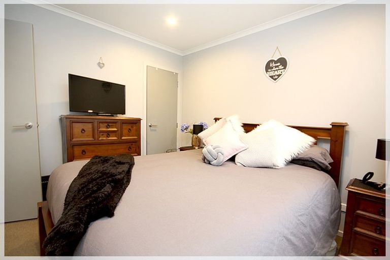 Photo of property in 15 Forbes Road, Foxton Beach, Foxton, 4815