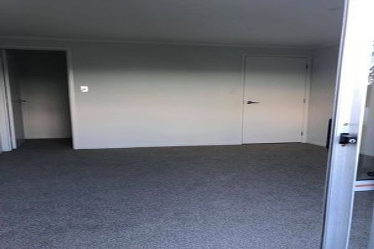 Photo of property in 2/87 Mallard Drive, Selwyn Heights, Rotorua, 3015