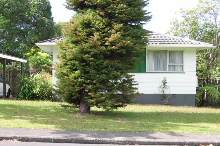 Photo of property in 7 Regatta Road, Torbay, Auckland, 0630