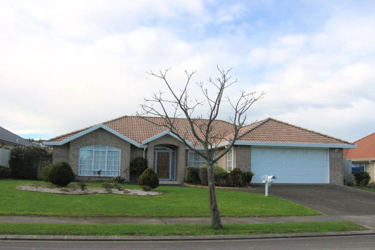 Photo of property in 8 Emyvalie Place, Dannemora, Auckland, 2016