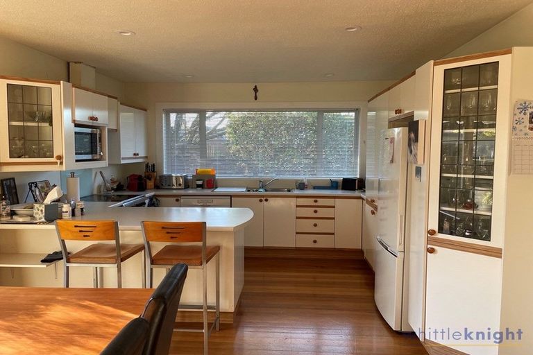 Photo of property in 11 Leander Street, Northcote, Christchurch, 8052