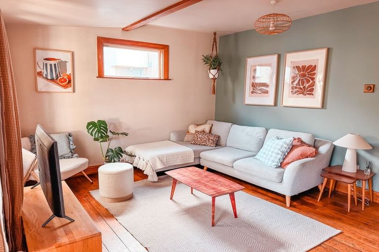 Photo of property in 977 Colombo Street, St Albans, Christchurch, 8014