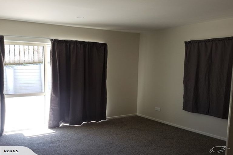 Photo of property in 30 Vireya Court, Goodwood Heights, Auckland, 2105