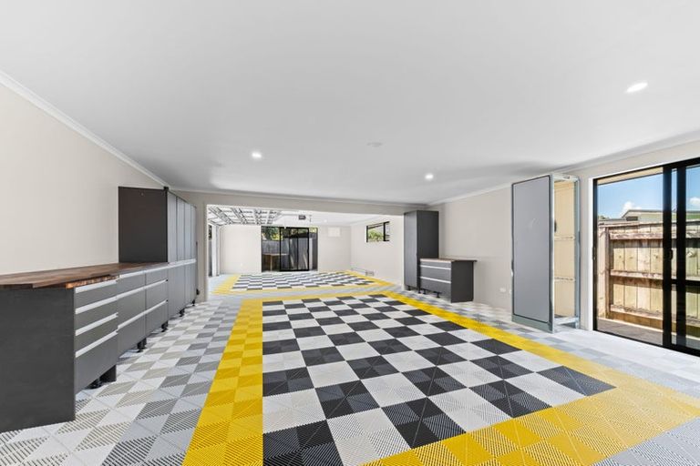 Photo of property in 25b Dolphin Parade, Bell Block, New Plymouth, 4312