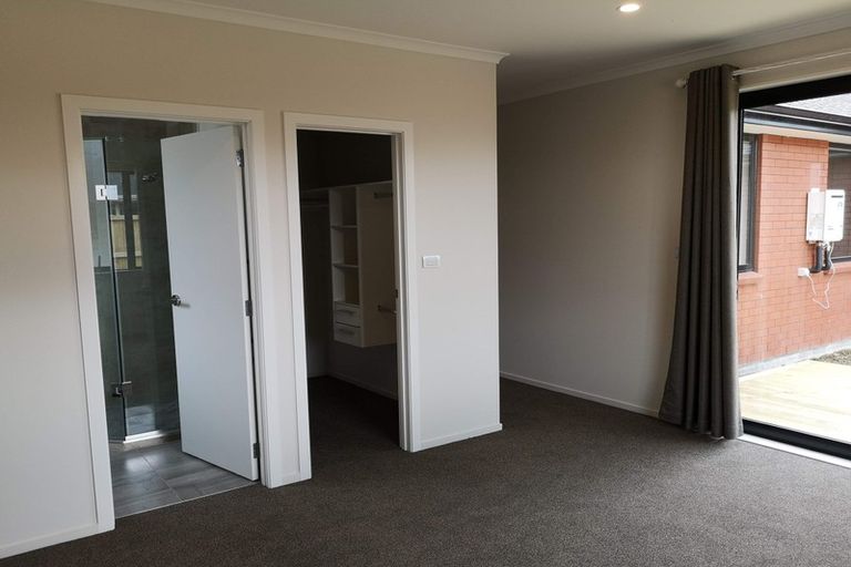 Photo of property in 1 Sujuan Close, Cambridge, 3434