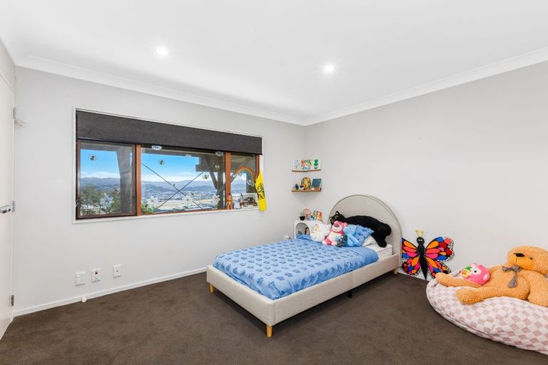 Photo of property in 13 Birkhall Grove, Strathmore Park, Wellington, 6022