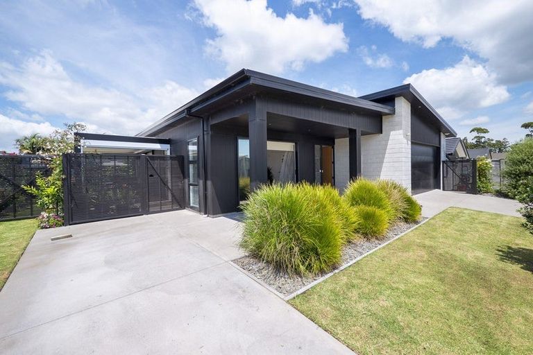 Photo of property in 9 Augusta Rise, Omokoroa, 3114