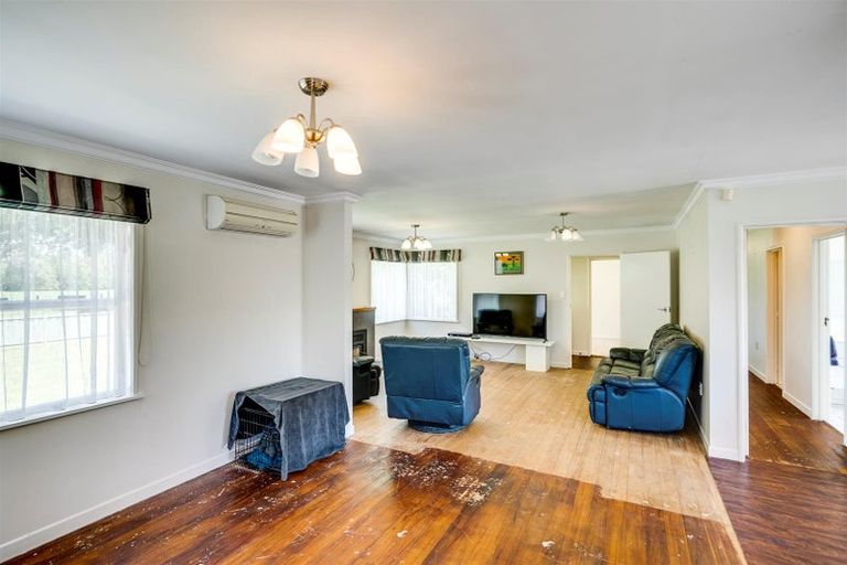 Photo of property in 906 Sylvan Road, Mayfair, Hastings, 4122