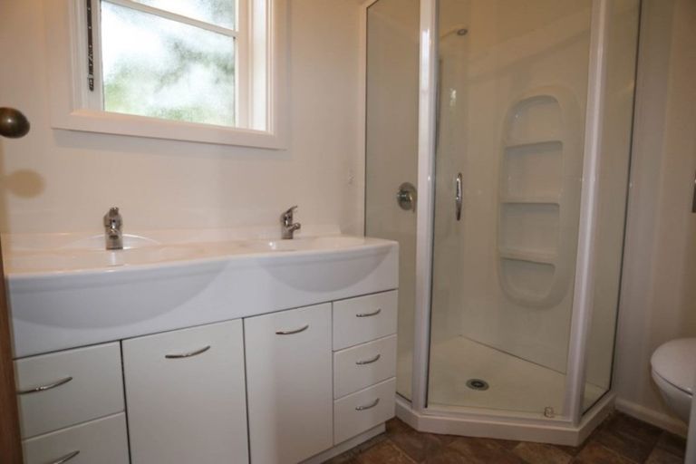 Photo of property in 19 Tika Street, Riccarton, Christchurch, 8041