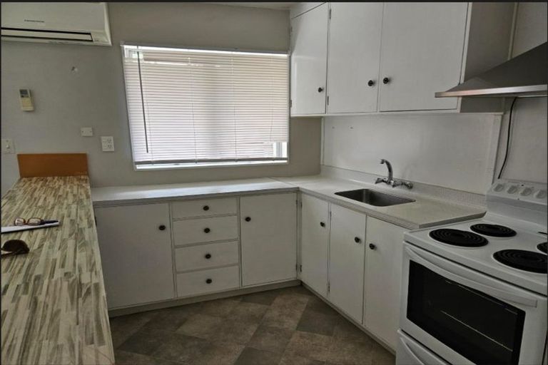 Photo of property in 16d Kent Street, Levin, 5510