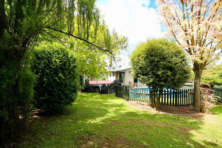 Photo of property in 8 Great Collins Street, Ohaupo, 3803